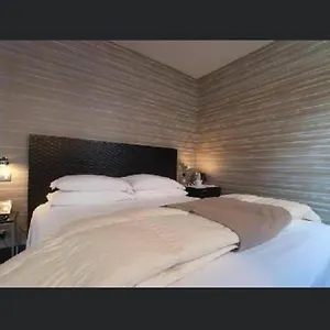 Hotel Mh Design, Napels