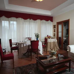 Bed & Breakfast Porta Di Mare, Naples