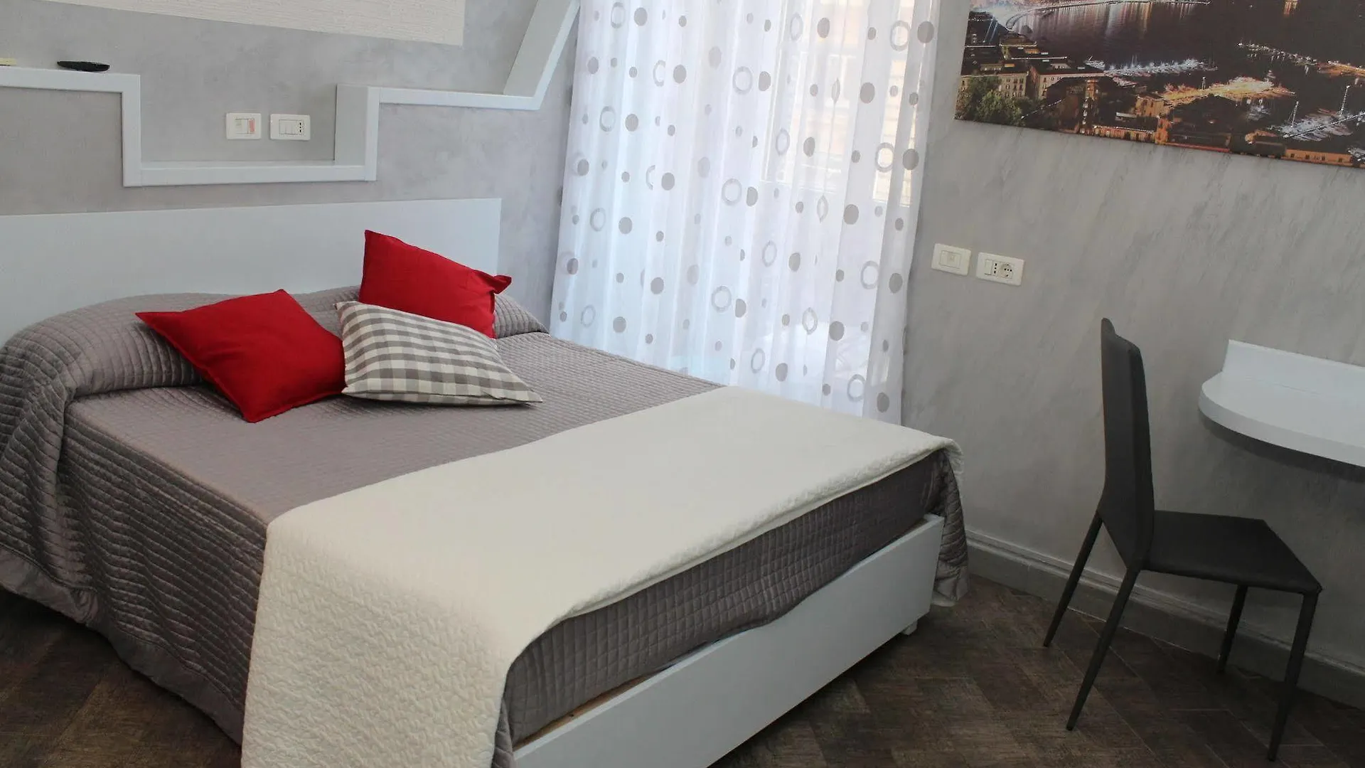 Hotel Residenza Nicola Amore Naples