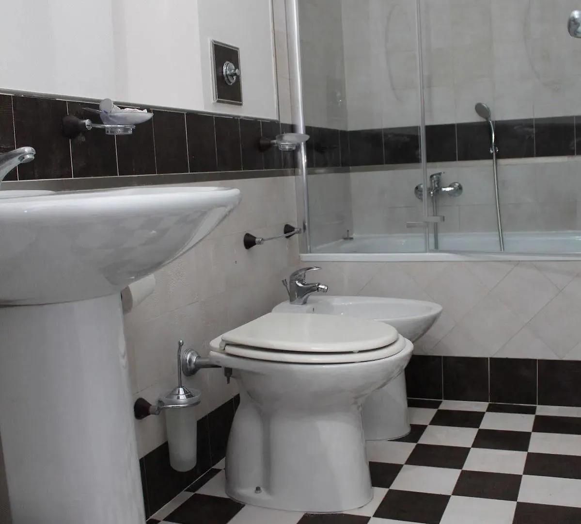 Hotel Residenza Nicola Amore Naples Italy