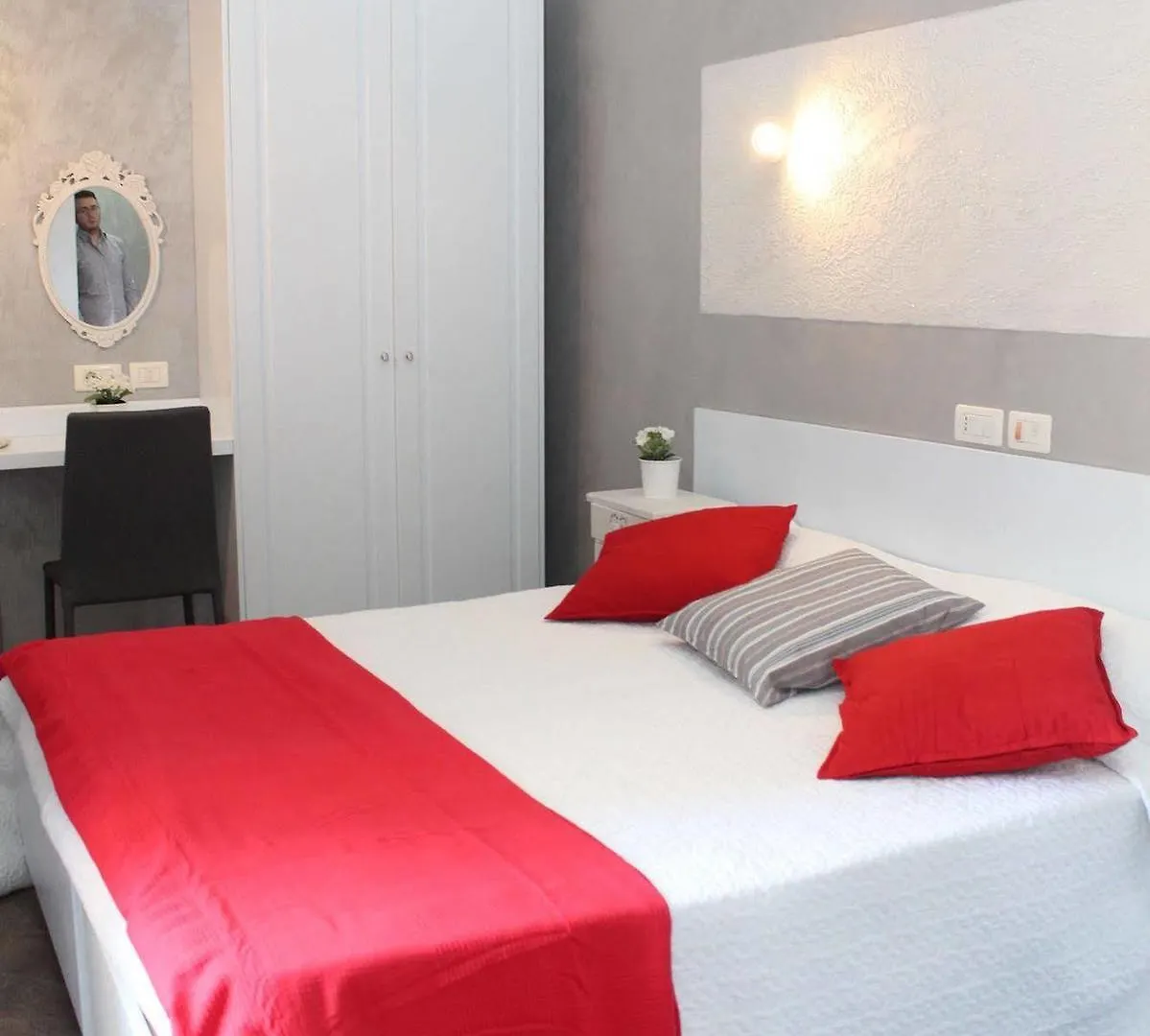 ***  Hotel Residenza Nicola Amore Nápoles Italia